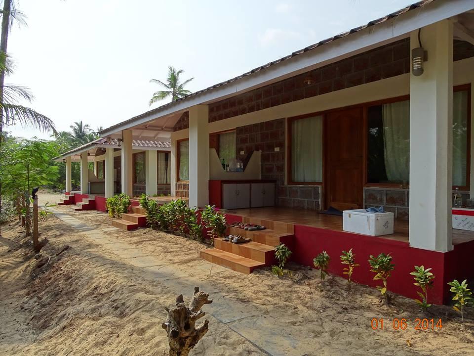 Resort Sun Burn Beach *