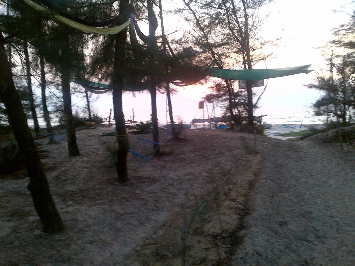 Resort Sun Burn Beach *